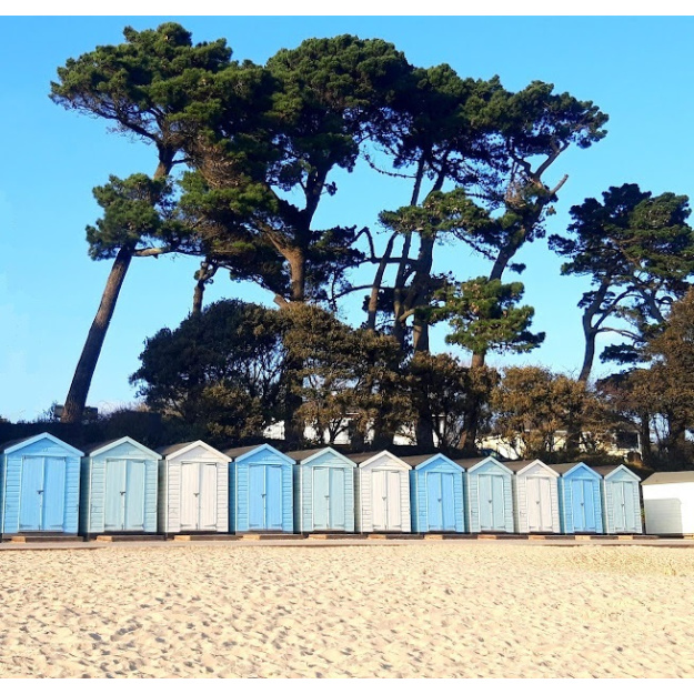 love_dorset_beach_huts